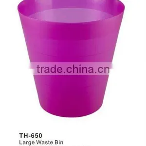 Plastic Waste Garbage Bin Garbage Trash Can thumbnail-1