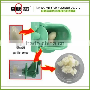 Plastic Manual Garlic Press thumbnail-1