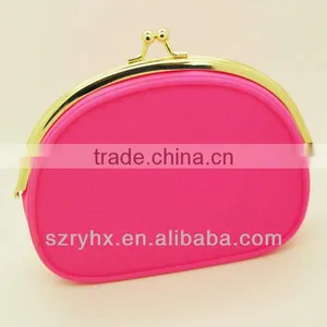 Food Grade Environmental Protection Large Semicircle Silicone Wallet Silicone Cosmetic Bag thumbnail-1