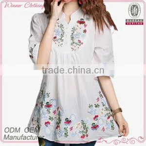 Wholesale Ladies Tops Cheap Price Half Sleeves Mature Linen and Cotton Ladies Embroidered Blouse thumbnail-1