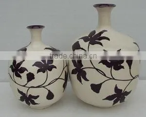 Ceramic Vase thumbnail-1