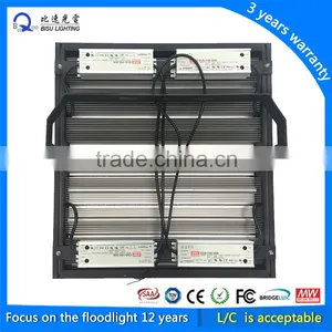 200W High Lumen IP66 5years Warranty LED Flood Light thumbnail-3