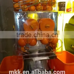 Fresh Orange Juice Squeezing Machine thumbnail-6