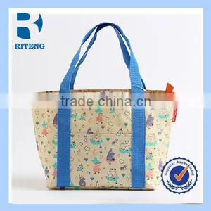 Color Print Portable Thermal Insulation Cooler Bag thumbnail-1