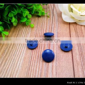 Oeko-tex Approved 22L T-shirt Resin Shank Button thumbnail-1