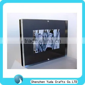 Tabletop Custom Cheap Funny Magnetic Frame Magnetic Photo Frames Acrylic Picture Photo Frame Wholesale thumbnail-1