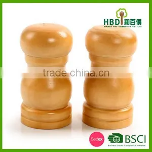 Hot New Products for 2016 Promotional Rubber Wood Salt and Pepper Shaker thumbnail-2