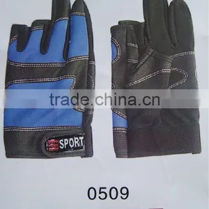Polyester Fishing Glove thumbnail-1