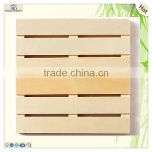 Mini Euro Standard Pine Wood Pallet thumbnail-1