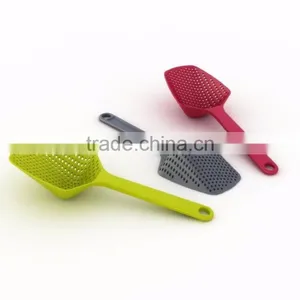 Hot Selling Eco-friendly Colorful Large Kitchen Nylon Scoop Colander Slotted Spoon thumbnail-1