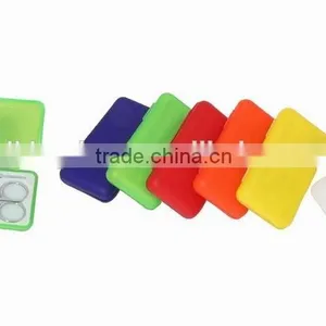 4PCS Manicure Set in Colorful Plastic Gift Box thumbnail-1