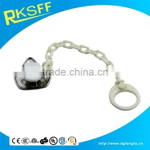 Hot Sale Eco-friendly Zinc Alloy Baby Pacifier Clip With High Quality thumbnail-1