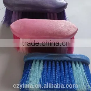 Plastic Horse Flick Brush With Extra Long Bristle thumbnail-1