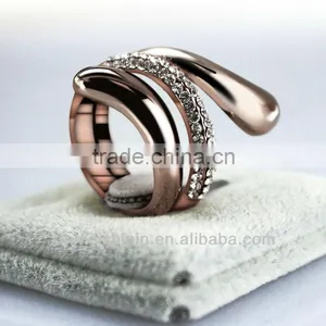 Jewelry thumbnail-1