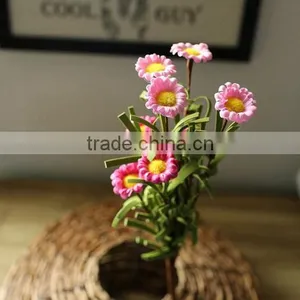 China Wholesale Plastic Daisy Flower Artificial Flowers Daisy That Looks Real for Home Decoration thumbnail-6