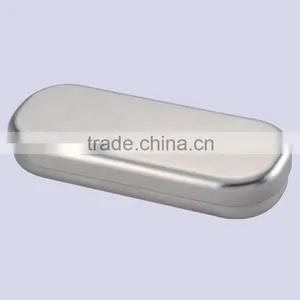 China Hign Quality Oval Shape Hinged Velvet Sponge Inside Folding Glasses Case Wholesale thumbnail-4
