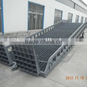 Container Loading Ramp thumbnail-1