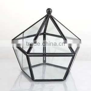 Handmade Modern Artistic Clear Glass Geometric Terrarium Four-surfaces Diamond Succulent Fern Moss Plant Terrarium thumbnail-1