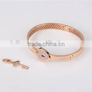 2015 Hot Selling Lock and Key 18K Yellow or Rose Gold Bangle With Diamond For Lover thumbnail-4