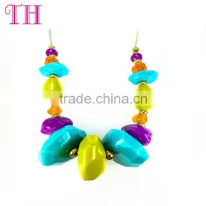 High Quality Women Vintage Resin Large Bead Necklace thumbnail-2