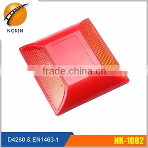 Road Safety Reflective Plastic Road Stud thumbnail-4