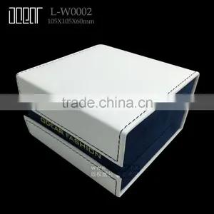 Luxury pu Leather Led Light Watch Box thumbnail-3