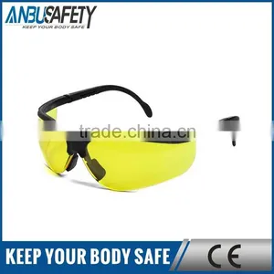 PC Lens Dustproof Protective Safety Glasses thumbnail-1