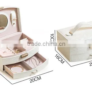 Chinese Factories Wholesale Custom Luxurious Leather Jewelry Box, Multi-function Makeup Box thumbnail-2