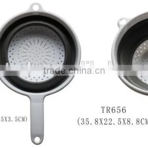 New Arrival Eco-friendly Plastic Kitchen Fruit Foldable Strainer Basket thumbnail-1