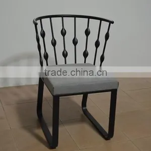 Elegant Outdoor Chair Metal Base thumbnail-1