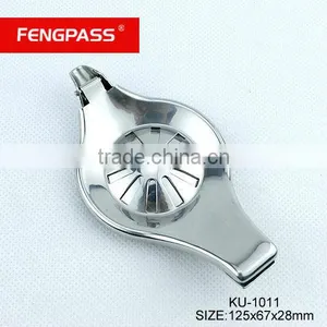 Stainless Steel Lemon Squeezer thumbnail-1