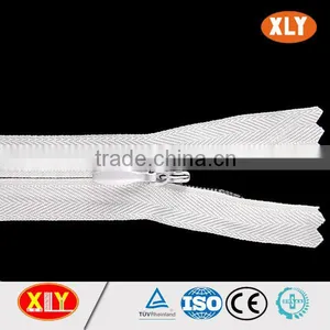 China XLY Zipper #7 Close End Polyester Tape Invisible Zipper thumbnail-1