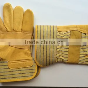 [Gold Supplier] HOT ! Cow Leather Glove Manufacturer thumbnail-1
