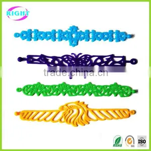 Stylish Popular Silicone Hollow Wristband thumbnail-3