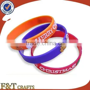 Cheap American Country Flag Personalized Lovers Luminous Silicone Bracelet for Couple thumbnail-5