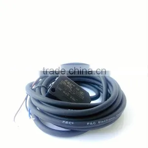 40cm Sensing Range Small Retangular PNP Diffuse Photoelectric Sensor thumbnail-2
