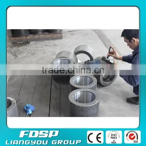 High Surface Hardness HRC52-68 Roller Shell/Alloy Steel Roller Shells for Feed Pelletizer Machine thumbnail-6