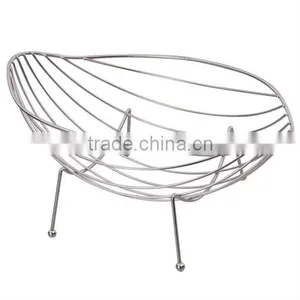 Metal Wire Fruit Basket With Stand thumbnail-1