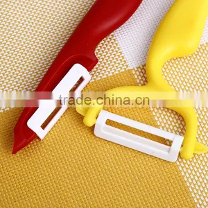 BKB12Ultra Sharp Fruit Apple Potato Vegetable Peeler Kitchen Tool thumbnail-4