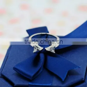Women Rhinestone Triangle Bowknot Midi Finger Knuckle Rings thumbnail-4