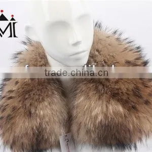RACCOON FUR COLLAR thumbnail-1