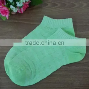 Blank Color Pure Cotton Invisible Ankle Socks for Girls and Women thumbnail-2