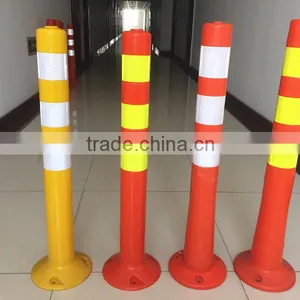 Flexible Spring Type Plastic Warning Sign Bollards / PU Delineator Post Quality Choice thumbnail-4