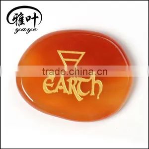 Wholesale Engraved Triangle Symbol Natural Carnelian Palm Stone Set thumbnail-3