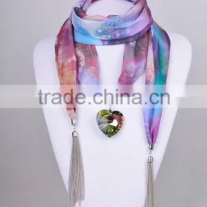 2016 New Collections Heart Shaped Pendant Jeweled Shawls Scarves thumbnail-5