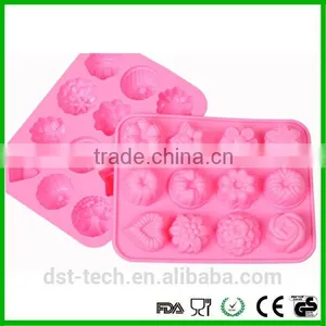 Christmas Hot Sale 12 Cups Mini Silicone Cake Mold/silicon Bakeware thumbnail-1