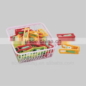 High Quality Plastic Cloth Peg thumbnail-1
