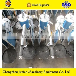 Piston and Vacuum Type Single Cow Milking Machine thumbnail-3
