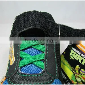 China Factory Export Excess Stock Kids Sports Shoes Clearance for Sale thumbnail-3