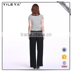 China Manufacturer Striped White Short Sleeve Ladies T-shirt thumbnail-5